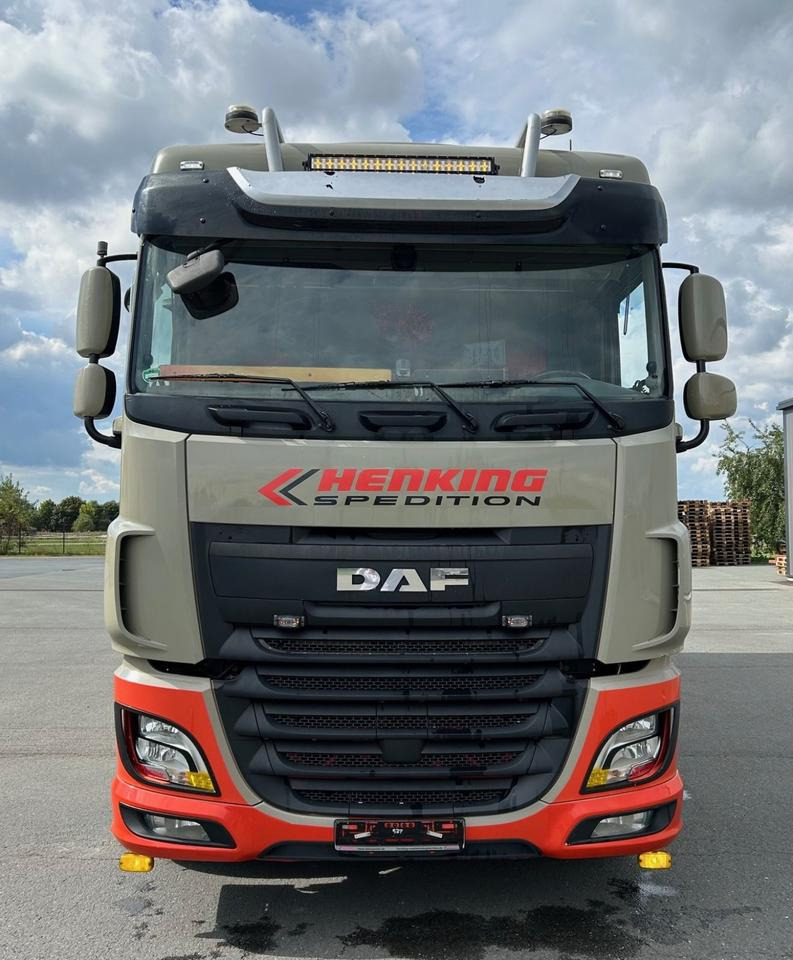 DAF DAF XF 460 FAN + PALFINGER + 16mtr + Lenkachse + EURO 6 - Camion à rideaux coulissants, Camion grue: photos 2 DAF DAF XF 460 FAN + PALFINGER + 16mtr + Lenkachse + EURO 6 - Camion à rideaux coulissants, Camion grue: photos 2
