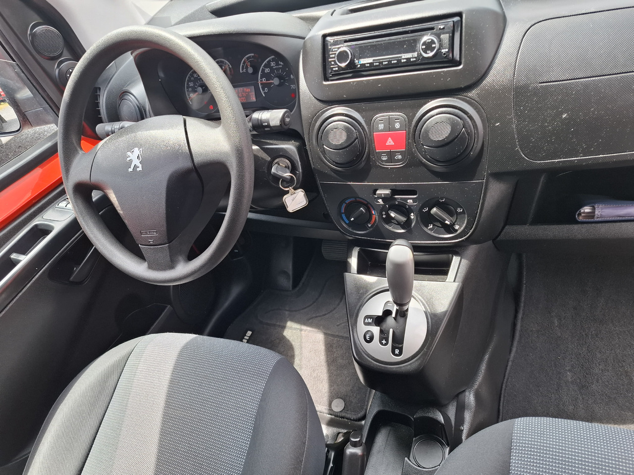 Véhicule utilitaire PEUGEOT Peugeot Bipper 1.3 HDI: photos 20 Véhicule utilitaire PEUGEOT Peugeot Bipper 1.3 HDI: photos 20