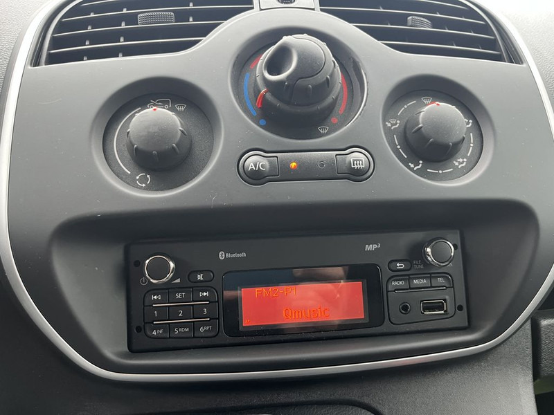 Fourgonnette Renault Kangoo 1.5 dCi 90pk E6 Comfort BPM Vrij! Lease €129 p/m, Airco, PDC, Volledig onderhoudshistorie aanwezig: photos 9 Fourgonnette Renault Kangoo 1.5 dCi 90pk E6 Comfort BPM Vrij! Lease €129 p/m, Airco, PDC, Volledig onderhoudshistorie aanwezig: photos 9