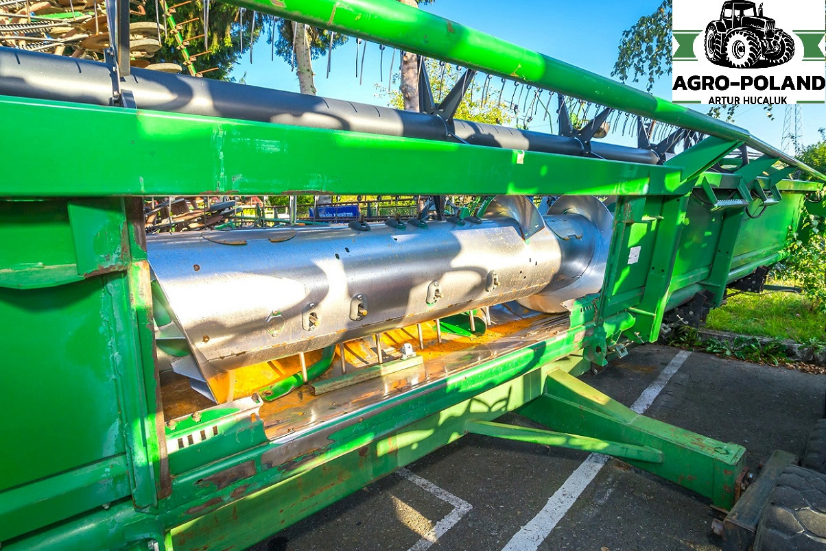 JOHN DEERE 635 R - 10,7 M - 2013 ROK - Moissoneuse: photos 2 JOHN DEERE 635 R - 10,7 M - 2013 ROK - Moissoneuse: photos 2