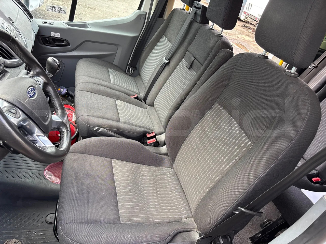 Bus interurbain Ford Transit: photos 17