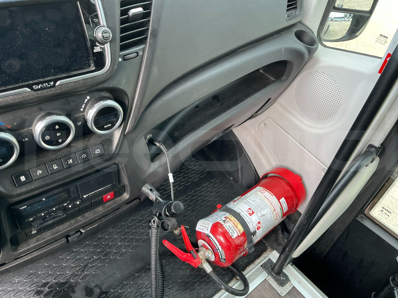 Minibus, Transport de personnes Iveco Daily: photos 15