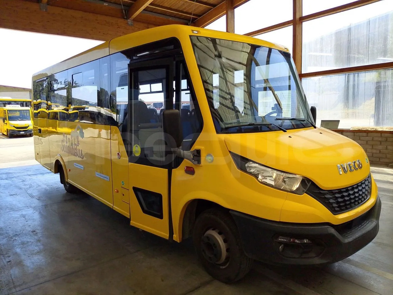 Iveco Indcar - Bus scolaire: photos 1 Iveco Indcar - Bus scolaire: photos 1