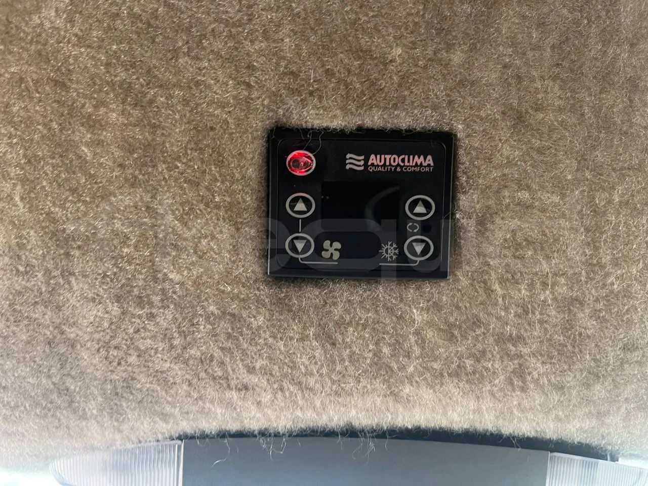 Autocar Mercedes-Benz Sprinter: photos 12