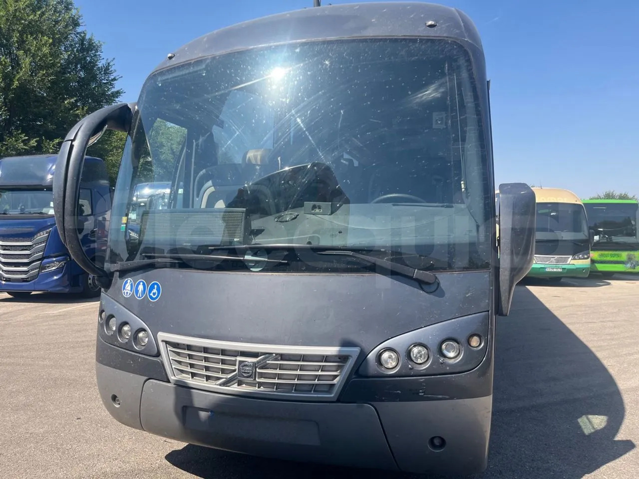 Volvo B12B - Autocar: photos 2 Volvo B12B - Autocar: photos 2