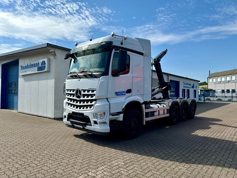 Mercedes-Benz Arocs MP5 3253 8x4 Tridem ARK HIAB 24 to - Camion ampliroll: photos 1 Mercedes-Benz Arocs MP5 3253 8x4 Tridem ARK HIAB 24 to - Camion ampliroll: photos 1