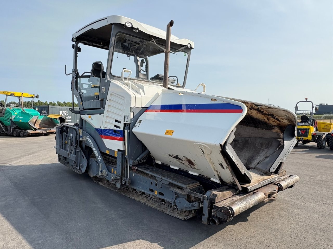 VÖGELE SUPER 1800-3i - Finisseur: photos 1 VÖGELE SUPER 1800-3i - Finisseur: photos 1