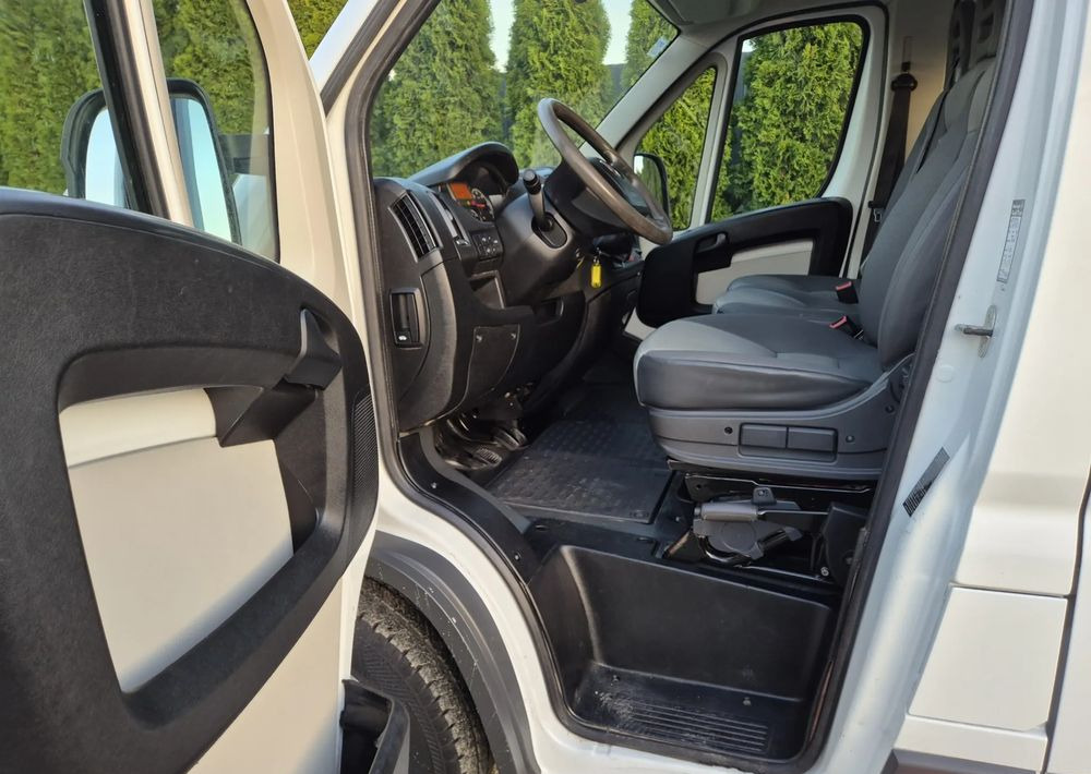 Fiat DUCATO 2.3 150KM / - Utilitaire double cabine: photos 4 Fiat DUCATO 2.3 150KM / - Utilitaire double cabine: photos 4