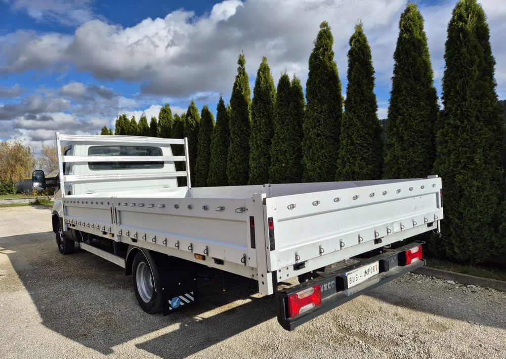 Iveco 35C15 3.0 - Fourgon plateau: photos 3 Iveco 35C15 3.0 - Fourgon plateau: photos 3