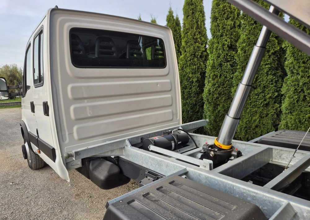 Iveco 60c17 50C15 35C15 / 3.0 170KM - Utilitaire benne: photos 4 Iveco 60c17 50C15 35C15 / 3.0 170KM - Utilitaire benne: photos 4