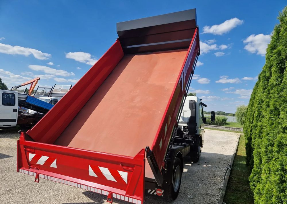 Mitsubishi Canter 7c15 3.0 150KM - Utilitaire benne: photos 4 Mitsubishi Canter 7c15 3.0 150KM - Utilitaire benne: photos 4