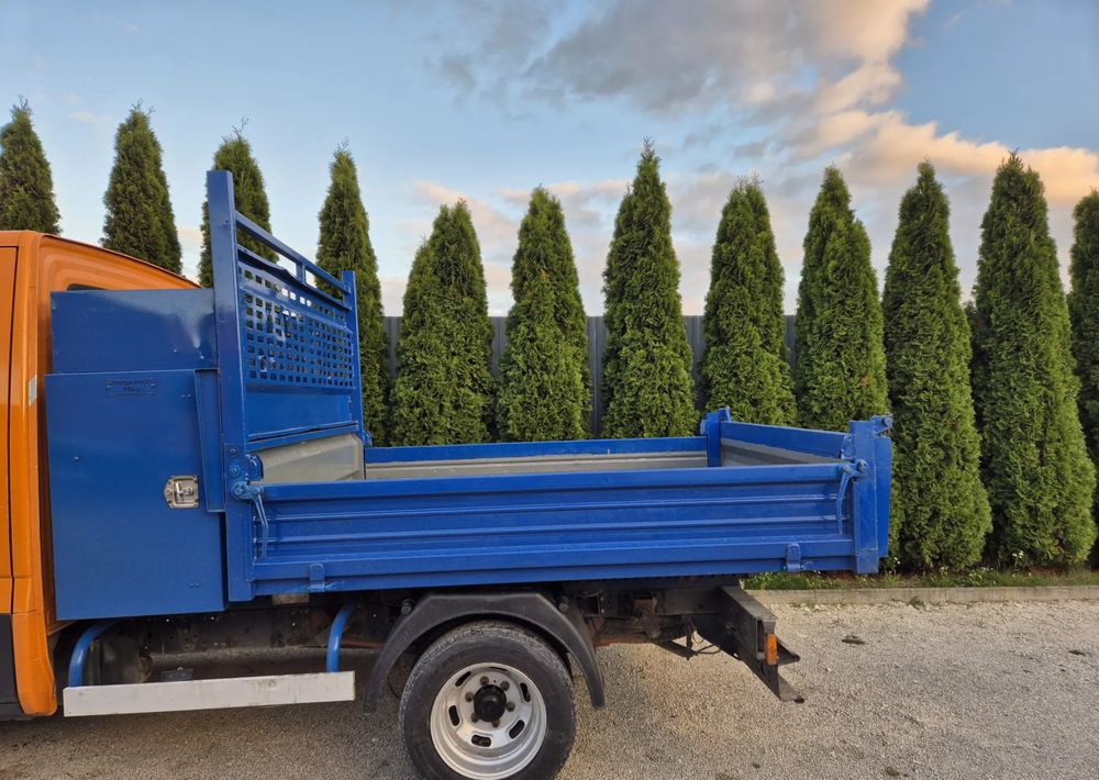 Wywrotka, Wywrot, Kiper 2.4m +skrzynka narzędziowa , 2015 rok. - Benne pour poids lourds: photos 4 Wywrotka, Wywrot, Kiper 2.4m +skrzynka narzędziowa , 2015 rok. - Benne pour poids lourds: photos 4