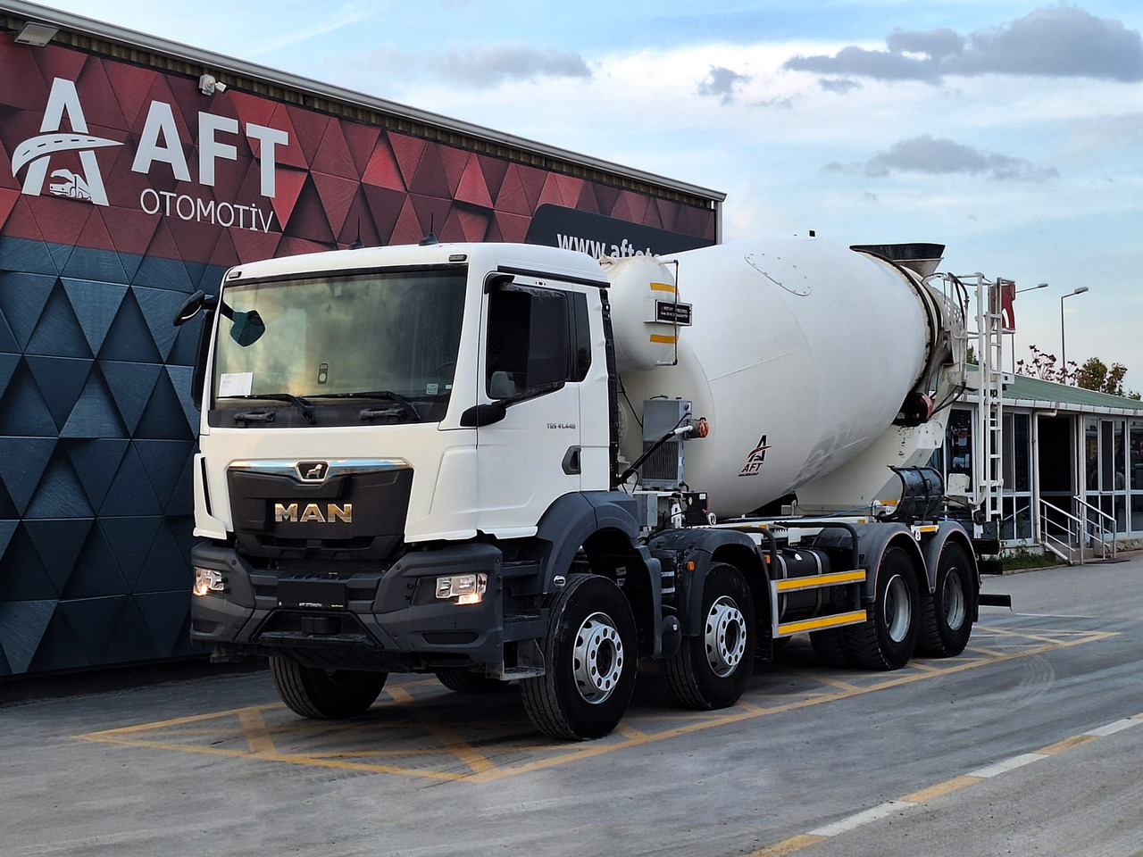 MAN TGS 41.440 - Camion malaxeur: photos 1 MAN TGS 41.440 - Camion malaxeur: photos 1