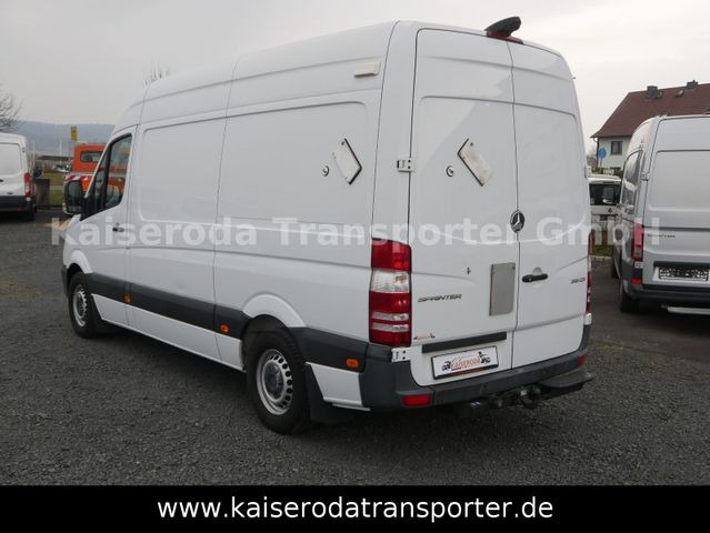 Mercedes-Benz Sprinter 319 3,0 V6 Klima 3,5t AHK Standheizung - Fourgon utilitaire: photos 3 Mercedes-Benz Sprinter 319 3,0 V6 Klima 3,5t AHK Standheizung - Fourgon utilitaire: photos 3