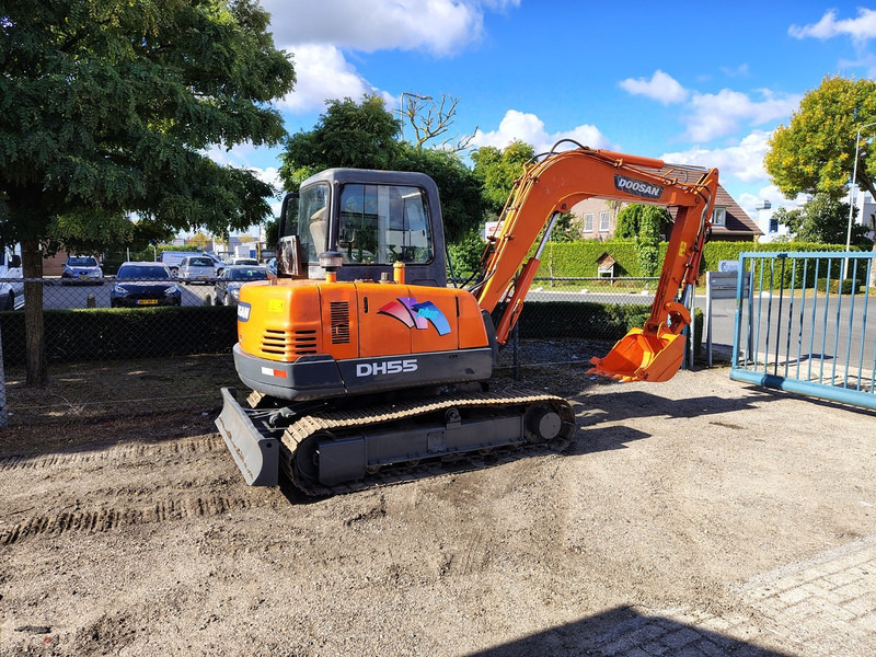 Doosan DV 55 - Mini pelle: photos 5 Doosan DV 55 - Mini pelle: photos 5