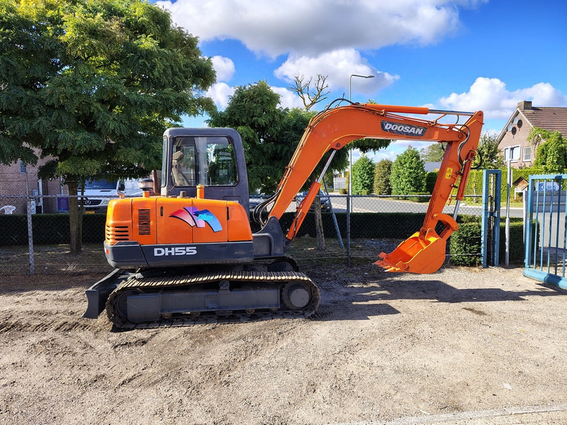 Doosan DV 55 - Mini pelle: photos 4 Doosan DV 55 - Mini pelle: photos 4
