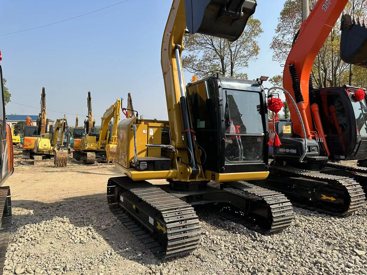 CATERPILLAR 307 mini excavator discount promotion - Mini pelle: photos 1 CATERPILLAR 307 mini excavator discount promotion - Mini pelle: photos 1