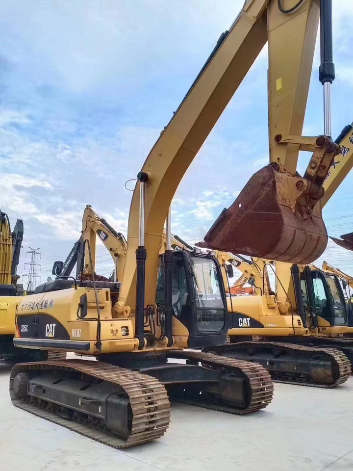 CATERPILLAR 325C used excavator low price for sale - Pelle sur chenille: photos 1 CATERPILLAR 325C used excavator low price for sale - Pelle sur chenille: photos 1