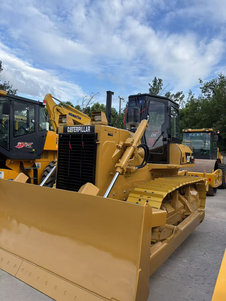 CATERPILLAR D6G caterpillar USA brand Heavy Duty Bulldozer For Mining & Road Construction - Bulldozer: photos 1 CATERPILLAR D6G caterpillar USA brand Heavy Duty Bulldozer For Mining & Road Construction - Bulldozer: photos 1