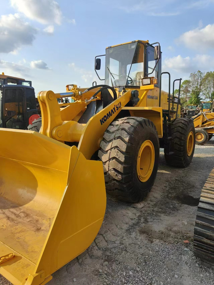 KOMATSU wa380 - Chargeuse sur pneus: photos 5 KOMATSU wa380 - Chargeuse sur pneus: photos 5