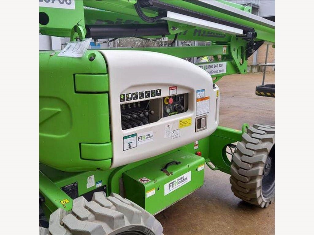 Niftylift HR 17 - Nacelle articulée: photos 5 Niftylift HR 17 - Nacelle articulée: photos 5