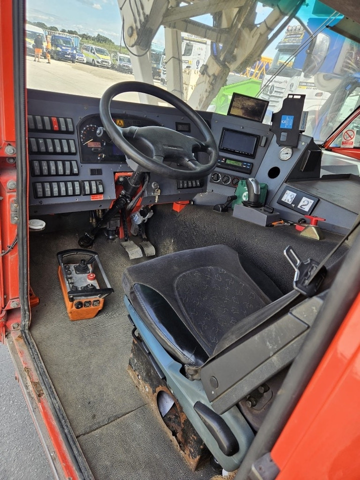 Spierings AT5 - 599  - Grue à montage rapide: photos 2 Spierings AT5 - 599  - Grue à montage rapide: photos 2