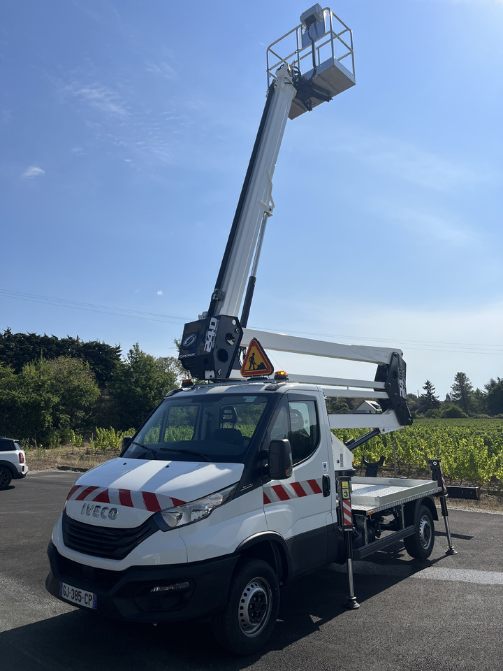 IVECO DAILY SOCAGE 24D SPEED - crédit-bail IVECO DAILY SOCAGE 24D SPEED: photos 21