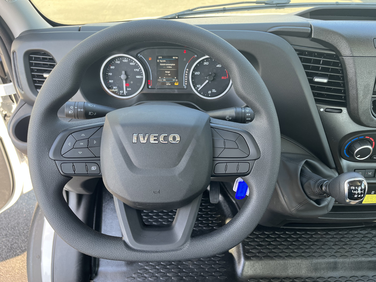 IVECO DAILY SOCAGE 24D SPEED - crédit-bail IVECO DAILY SOCAGE 24D SPEED: photos 6