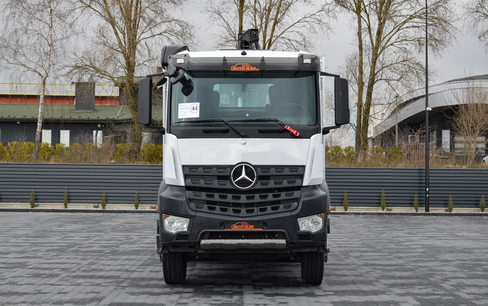 Mercedes-Benz AROCS 2636 / 6x4 / HIAB X-HIPRO 192 E-3 / WYSUW x3 / ROTATOR / STEROWANIE RADIOWE / UDT / PODPORY HYDRAULICZNE / AUTOMAT / KAMERA COFANIA / NISKI PRZEBIEG / SPROWADZONY - Autre matériel: photos 2 Mercedes-Benz AROCS 2636 / 6x4 / HIAB X-HIPRO 192 E-3 / WYSUW x3 / ROTATOR / STEROWANIE RADIOWE / UDT / PODPORY HYDRAULICZNE / AUTOMAT / KAMERA COFANIA / NISKI PRZEBIEG / SPROWADZONY - Autre matériel: photos 2
