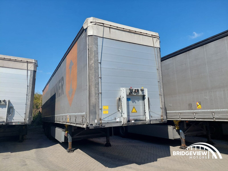 Schmitz Cargobull SCB*S3T - Semi-remorque rideaux coulissants: photos 3 Schmitz Cargobull SCB*S3T - Semi-remorque rideaux coulissants: photos 3