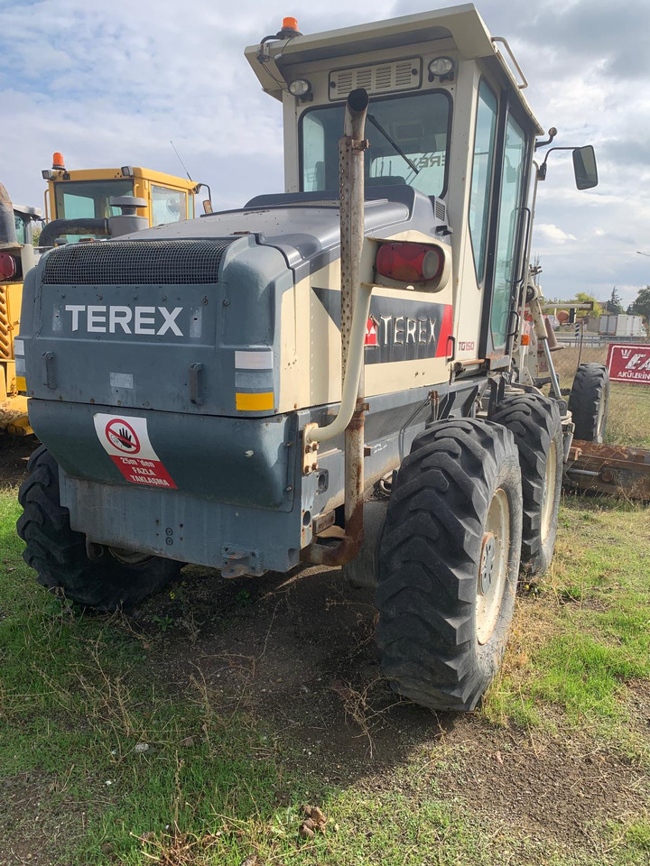 TEREX TG 150 MOTOR GRADER - Niveleuse: photos 3 TEREX TG 150 MOTOR GRADER - Niveleuse: photos 3