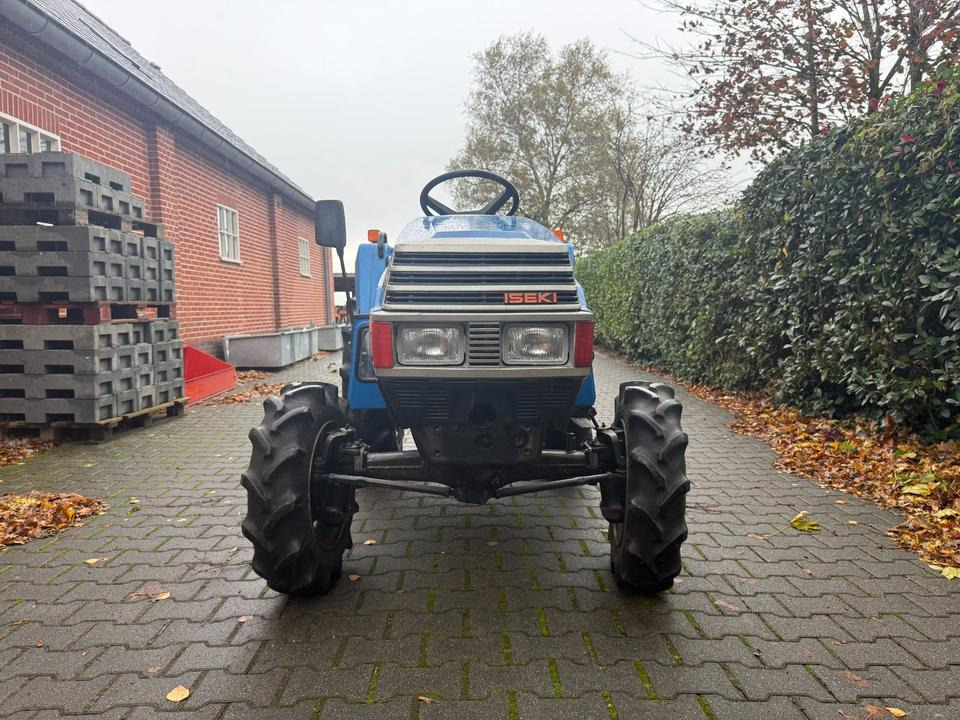 Kleintraktor Iseki TU217 - Tracteur agricole: photos 4 Kleintraktor Iseki TU217 - Tracteur agricole: photos 4