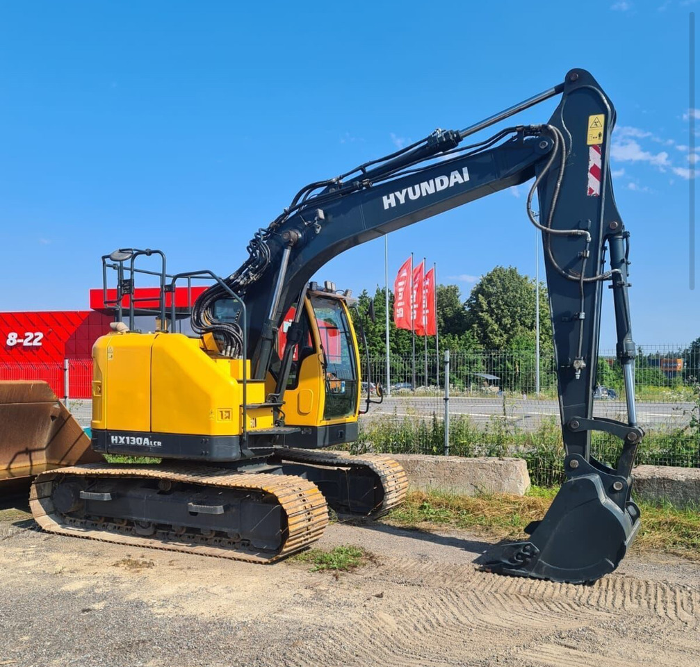 HYUNDAI HX130ALCR - Pelle sur chenille: photos 1 HYUNDAI HX130ALCR - Pelle sur chenille: photos 1