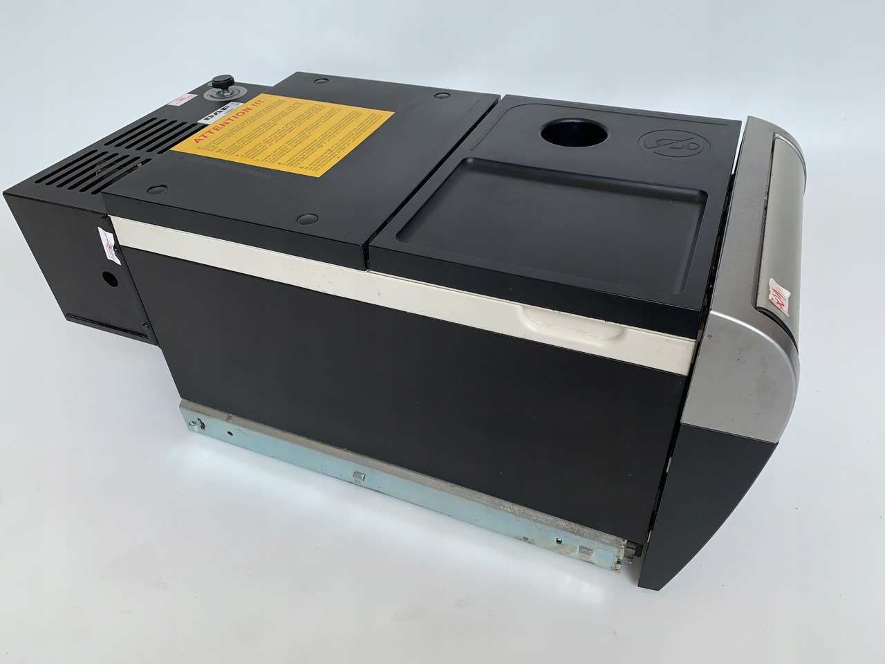 LODÓWKA DAF 105 XF NR 601 - Cabine et intérieur pour Camion: photos 1 LODÓWKA DAF 105 XF NR 601 - Cabine et intérieur pour Camion: photos 1