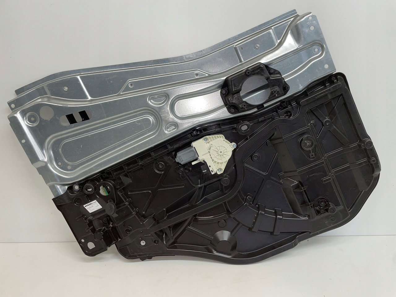 MECHANIZM PODNOSZENIA SZYB MAN TGS TGX TGL 3 TG3 81626456065 - Portière et pièces pour Camion: photos 2 MECHANIZM PODNOSZENIA SZYB MAN TGS TGX TGL 3 TG3 81626456065 - Portière et pièces pour Camion: photos 2