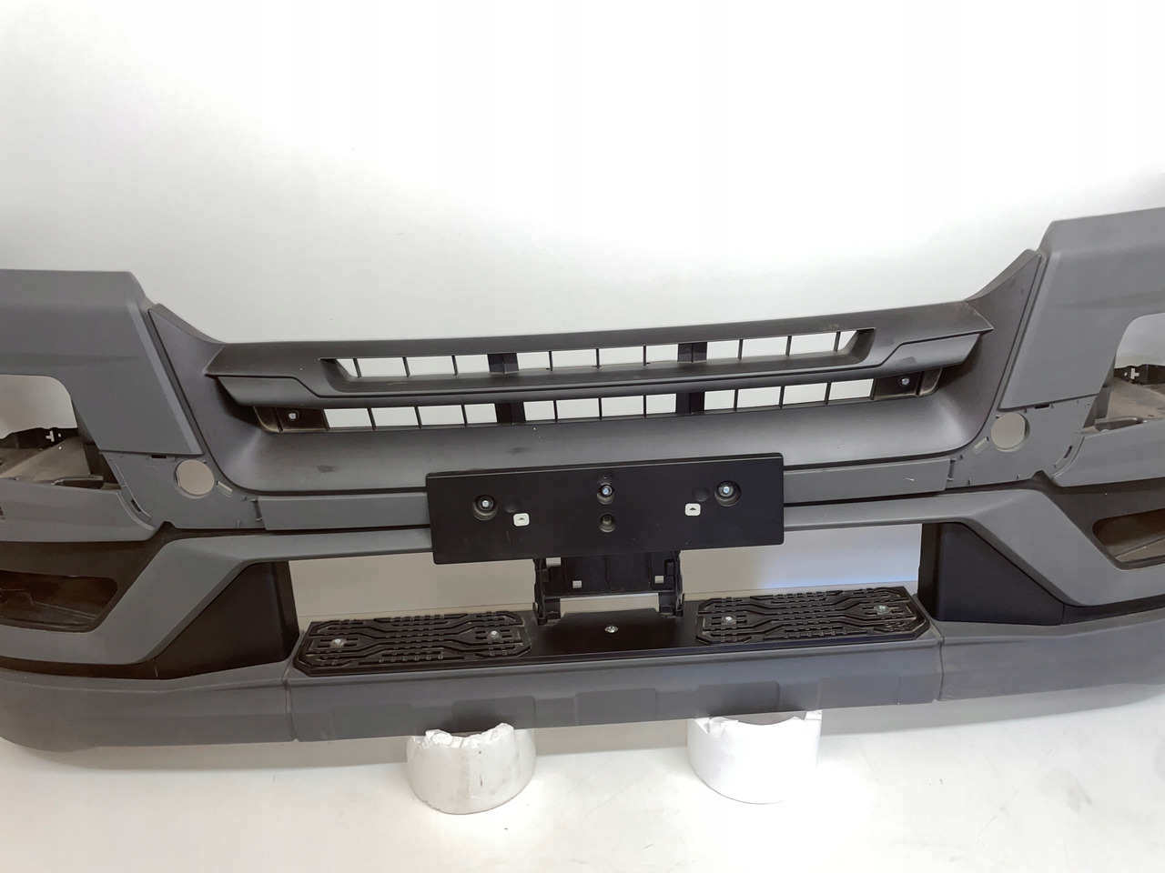 OKULAR STELAŻ OBUDOWA ZDERZAK MAN TG3 TGS3 TGS 3 81416105862 - Pare-chocs pour Camion: photos 3 OKULAR STELAŻ OBUDOWA ZDERZAK MAN TG3 TGS3 TGS 3 81416105862 - Pare-chocs pour Camion: photos 3