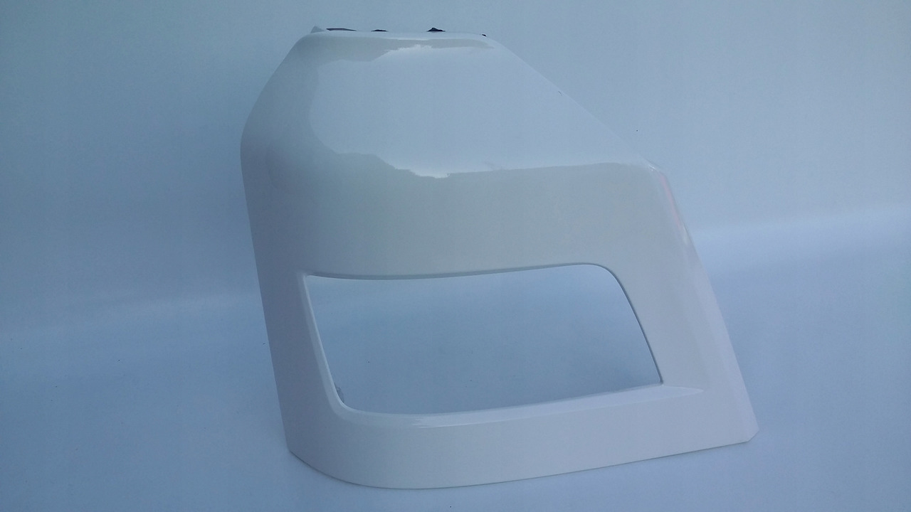 PRAWA OSŁONA REFLEKTORA MAN TGX EURO 6 ZDERZAK - Pare-chocs pour Camion: photos 1 PRAWA OSŁONA REFLEKTORA MAN TGX EURO 6 ZDERZAK - Pare-chocs pour Camion: photos 1