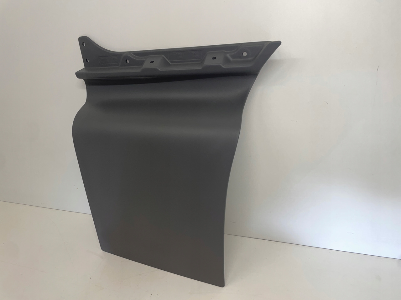 PRZEDŁUŻENIE DRZWI MAN TGS TGA 81626100021 - Portière et pièces pour Camion: photos 3 PRZEDŁUŻENIE DRZWI MAN TGS TGA 81626100021 - Portière et pièces pour Camion: photos 3