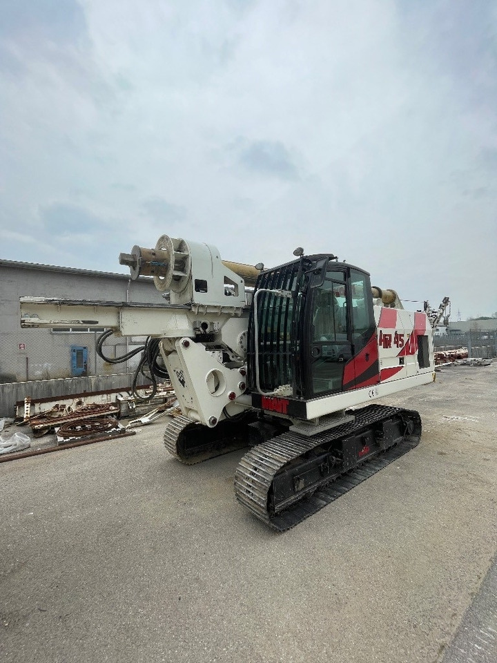 Mait HR45 NOLEGGIO - RENTAL  - Mât de battage: photos 4 Mait HR45 NOLEGGIO - RENTAL  - Mât de battage: photos 4