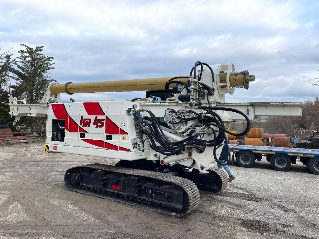 Mait HR45 NOLEGGIO - RENTAL  - Mât de battage: photos 2 Mait HR45 NOLEGGIO - RENTAL  - Mât de battage: photos 2