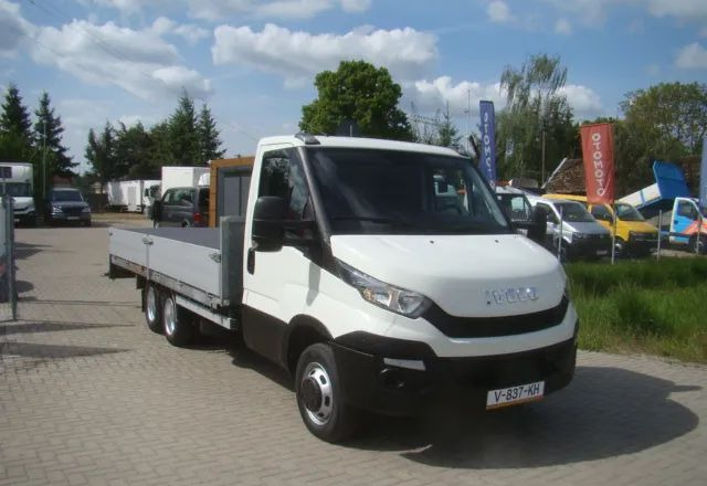 Iveco DAILY 40 C 17 3.0TDI CLIXSTAR PRAWOJAZDY E DO B 3400KGŁADOWNOŚCI - Fourgon plateau: photos 4 Iveco DAILY 40 C 17 3.0TDI CLIXSTAR PRAWOJAZDY E DO B 3400KGŁADOWNOŚCI - Fourgon plateau: photos 4