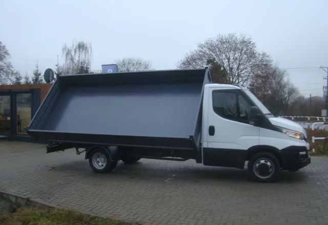 Iveco DAILY 50 C 17 3.0TDI WYWROTKA 4.70M 3.5T KLIMATRONIK - Utilitaire benne: photos 3 Iveco DAILY 50 C 17 3.0TDI WYWROTKA 4.70M 3.5T KLIMATRONIK - Utilitaire benne: photos 3