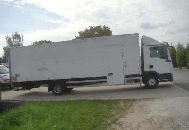 MAN TGL 12-220 8.10M KLIMA WINDA 2000KG - Camion fourgon: photos 5 MAN TGL 12-220 8.10M KLIMA WINDA 2000KG - Camion fourgon: photos 5