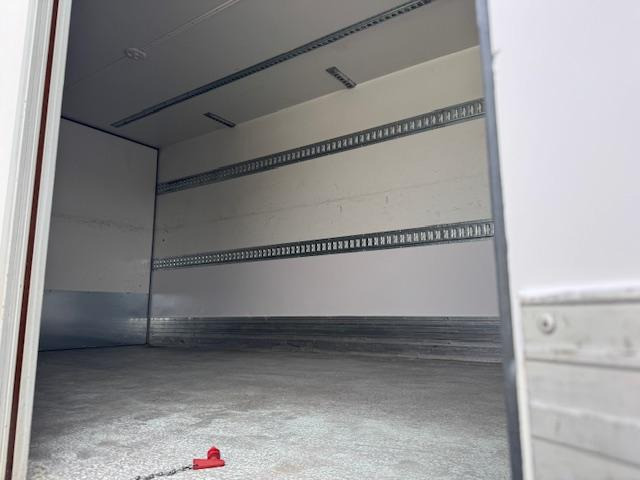 Camion frigorifique Iveco Eurocargo 100E190: photos 14 Camion frigorifique Iveco Eurocargo 100E190: photos 14