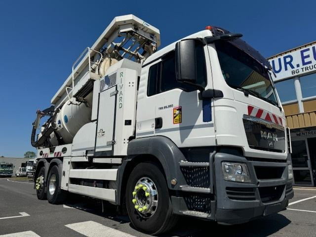 MAN TGS 26.360 - Camion hydrocureur: photos 3 MAN TGS 26.360 - Camion hydrocureur: photos 3