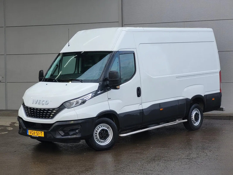 Iveco Daily 35S14 - Fourgon utilitaire, Utilitaire double cabine: photos 1 Iveco Daily 35S14 - Fourgon utilitaire, Utilitaire double cabine: photos 1