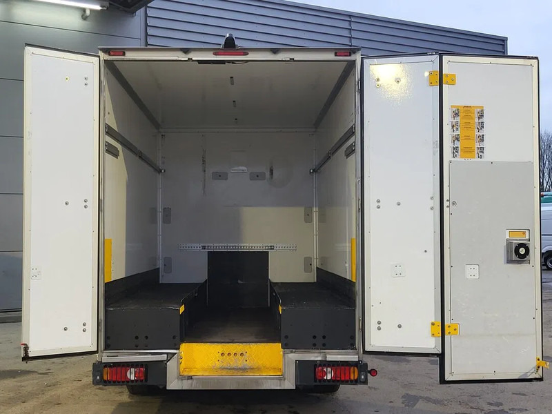 Renault Master - Fourgon utilitaire: photos 3 Renault Master - Fourgon utilitaire: photos 3