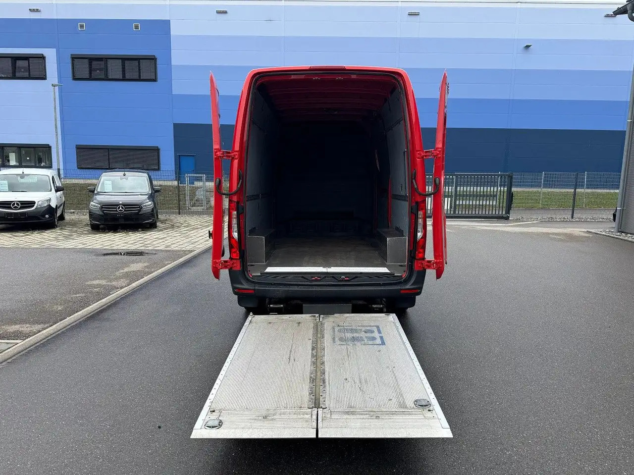 Fourgon utilitaire Mercedes-Benz Sprinter 316 CDI Lang Hoch Klima MBUX LBW: photos 8 Fourgon utilitaire Mercedes-Benz Sprinter 316 CDI Lang Hoch Klima MBUX LBW: photos 8