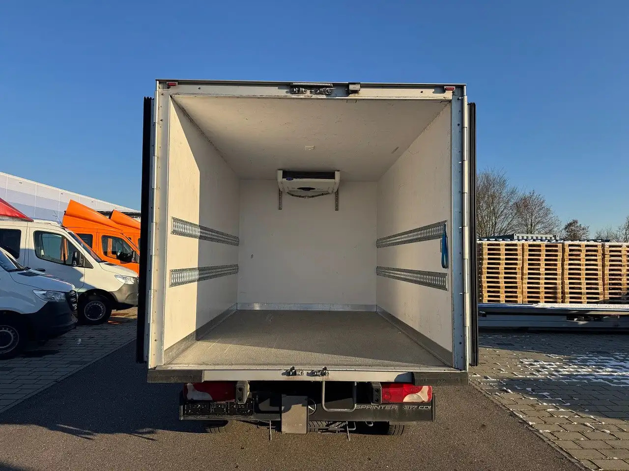 Utilitaire frigorifique Mercedes-Benz Sprinter 317 CDI Lang Tiefkühlkoffer Carrier: photos 13