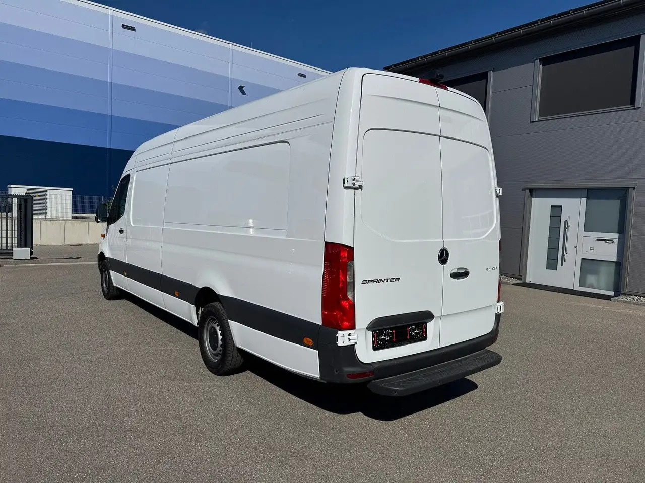 Mercedes-Benz Sprinter 317 CDI Maxi Lang XXL Extralang MBUX - Fourgon utilitaire: photos 5 Mercedes-Benz Sprinter 317 CDI Maxi Lang XXL Extralang MBUX - Fourgon utilitaire: photos 5
